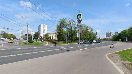 Примыкание улицы Верхние Поля к Люблинской улице