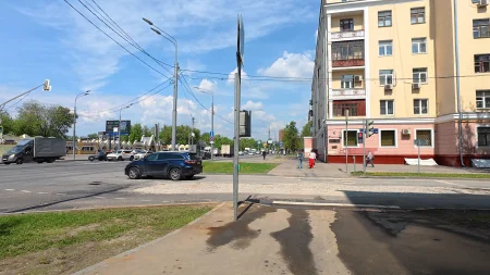Примыкание улицы Судакова к Люблинской улице
