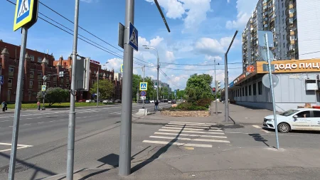 Перекрёсток Люблинской и Тихой улиц