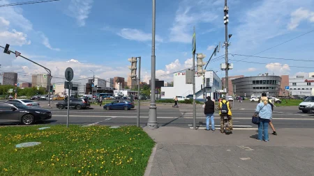 Перекрёсток Люблинской улицы и улицы Перерва